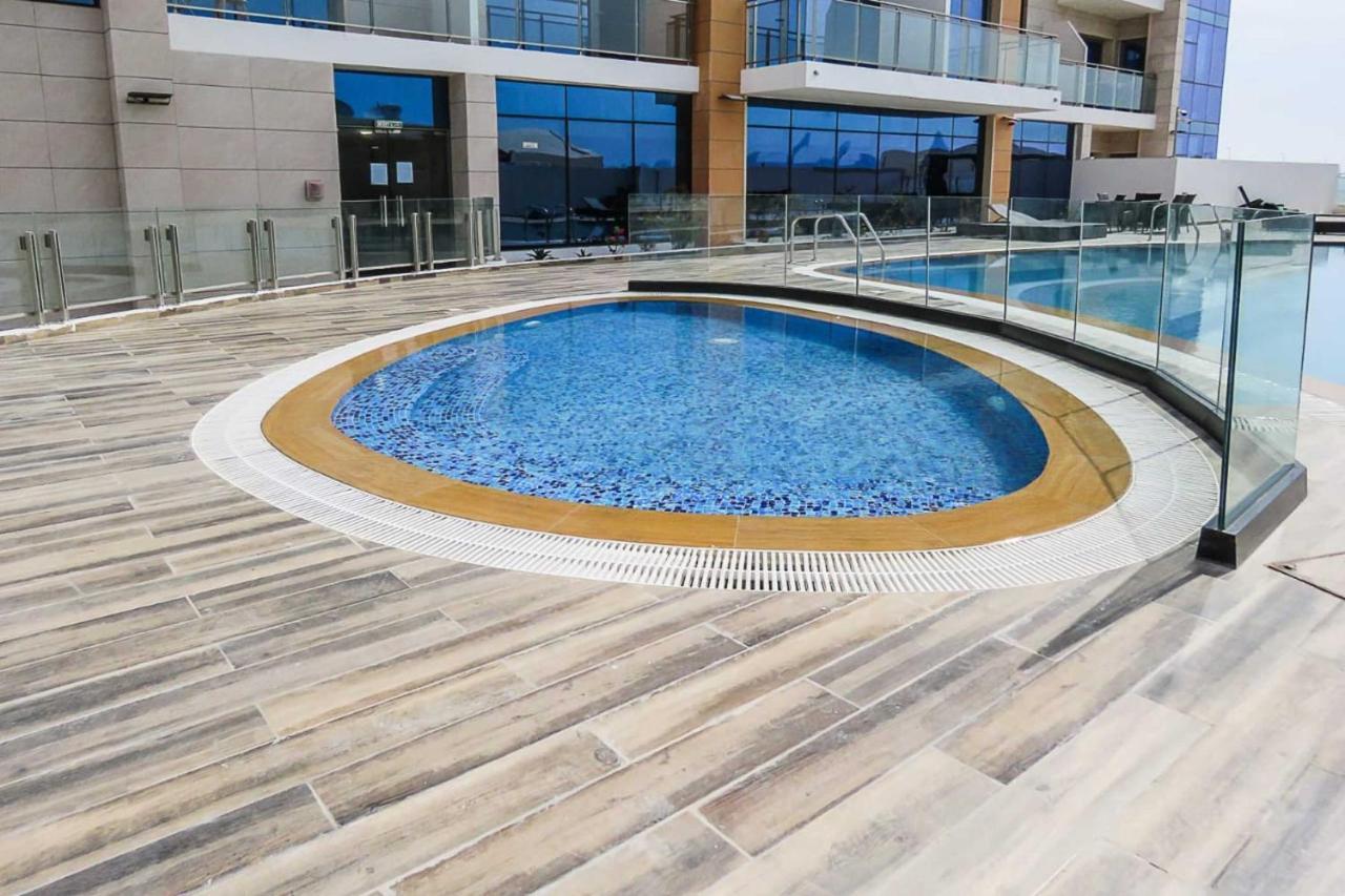 Oyo 860 Studio Apartment, Maya Tower 4, Jumeirah Village Triangle 迪拜 外观 照片
